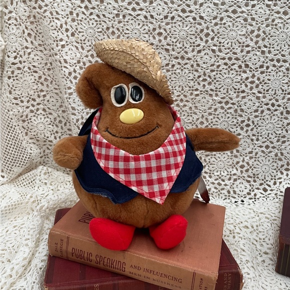 Vintage (1980s) Nestlé Plush Toys - Picture 4 of 16